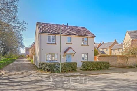 Kinsey View, Kesgrave, IP5 3 bed detached house for sale