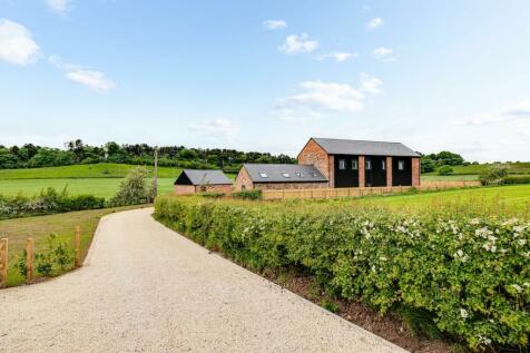 4 bedroom barn conversion for sale