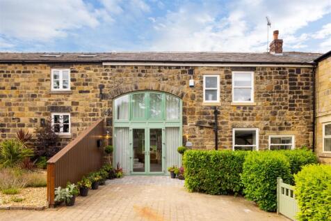 Shadwell Lane, Leeds LS17 3 bed link detached house for sale
