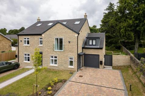 4 bedroom semi-detached house for sale