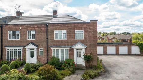 3 bedroom town house for sale