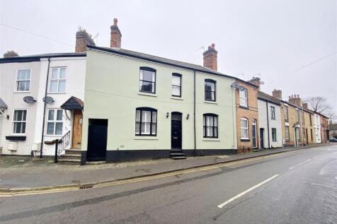 Church Street, Hinckley LE10 2 bed terraced house for sale