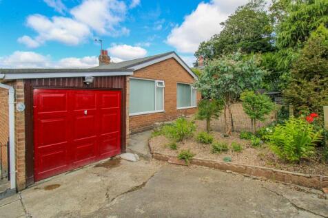 Chessington Drive, Wakefield WF4 2 bed detached bungalow for sale