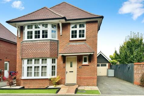 4 bedroom detached house for sale