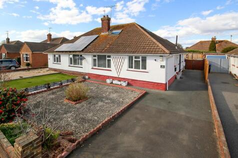 3 bedroom chalet for sale