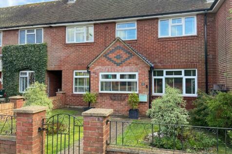 3 bedroom terraced house for sale