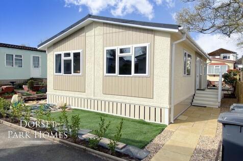 Doveshill Mobile Home Park, Barnes... 2 bed park home for sale