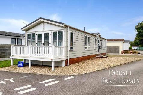 Hillbury Park, Alderholt... 2 bed park home for sale