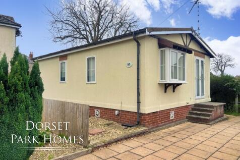 Doveshill Park, Barnes Road... 2 bed park home for sale