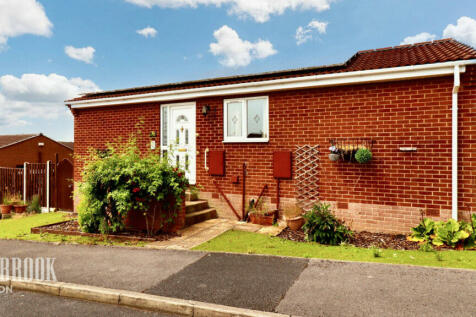 2 bedroom detached bungalow for sale