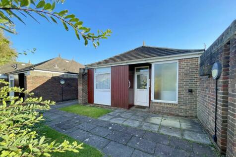 1 bedroom semi-detached bungalow for sale