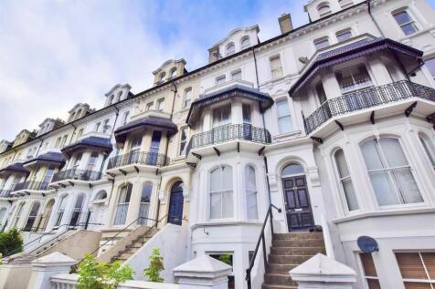 1 bedroom ground floor flat for sale