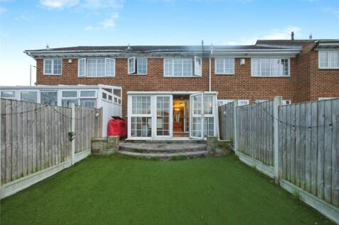 London Road, Brentwood, Essex, CM14 3 bed terraced house for sale