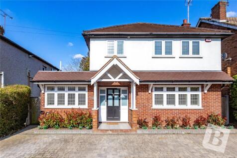 Ongar Road, Brentwood, Essex, CM15 4 bed detached house for sale
