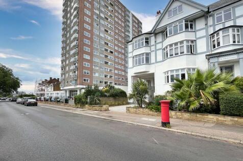 St Johns Court, Westcliff On Sea SS0 1 bed flat for sale