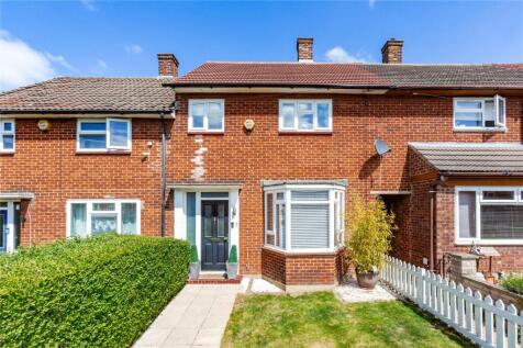 Redruth Road, Harold Hill, RM3 3 bed terraced house for sale