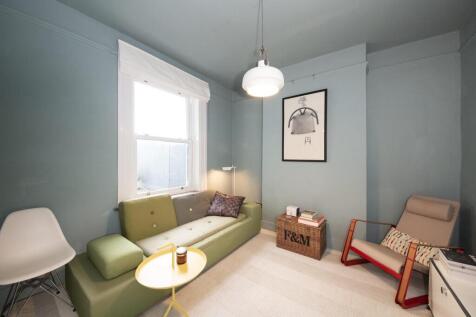 Fransfield Grove, Sydenham, London, SE26 1 bed ground floor flat for sale
