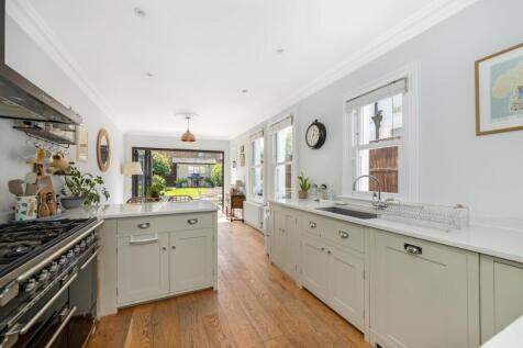 Vancouver Road, Forest Hill, London... 5 bed house for sale