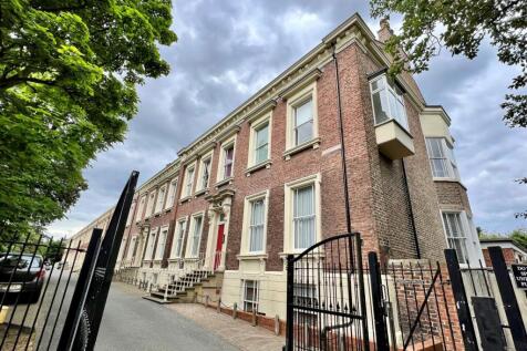 The Esplanade, Sunderland, SR2 2 bed apartment for sale