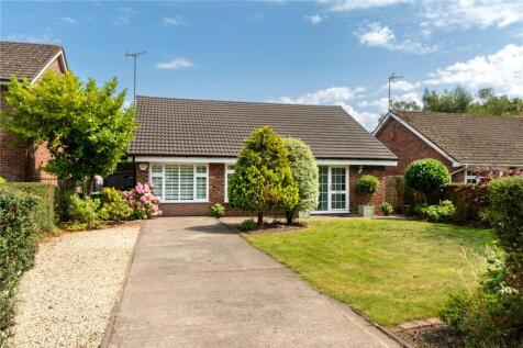 4 bedroom bungalow for sale