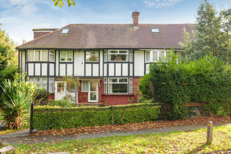 The Ridgeway, Acton, W3 4 bed terraced house for sale