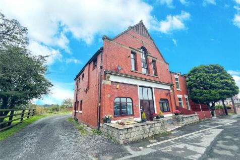 Lumb Lane, Droylsden, Manchester... 2 bed apartment for sale