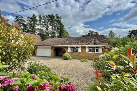 3 bedroom bungalow for sale