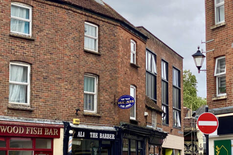 TOWN CENTRE, BH24 2 bed maisonette for sale