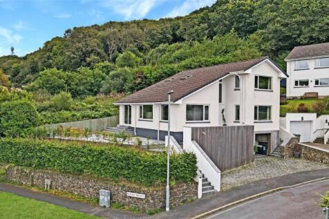 Beacon Heights, Braunton, Devon, EX33 4 bed detached house for sale