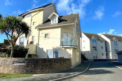 Hawkers Court, Bude, Cornwall, EX23 3 bed end of terrace house for sale