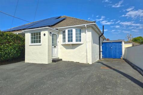 Woodley Close, Stratton, Bude... 2 bed bungalow for sale