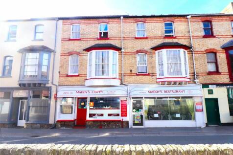 St. James Place, Ilfracombe, Devon, EX34 4 bed apartment for sale