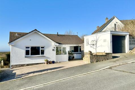 Fairfield, Ilfracombe, Devon, EX34 3 bed bungalow for sale