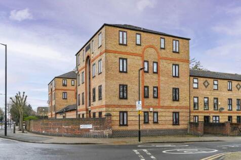 Tollgate Road, Beckton, London, E6 1 bed flat for sale