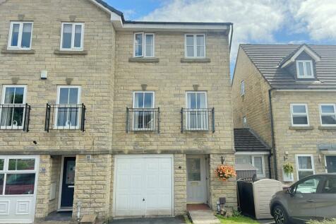 3 bedroom terraced house for sale