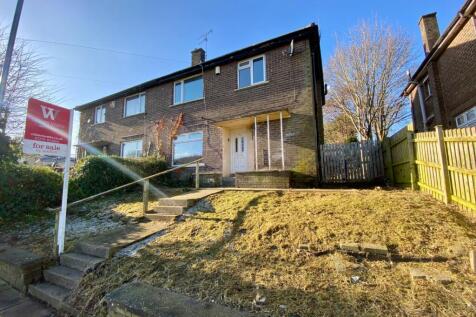 Roundwood Glen, Bradford, West... 3 bed semi