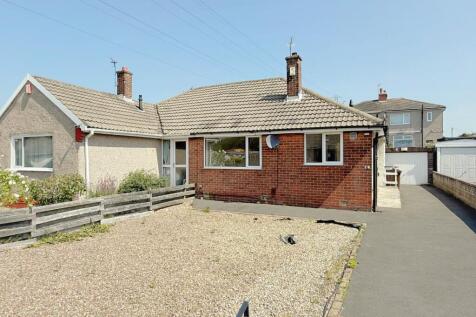 Kings Drive, Wrose, Bradford, BD2 2 bed bungalow for sale