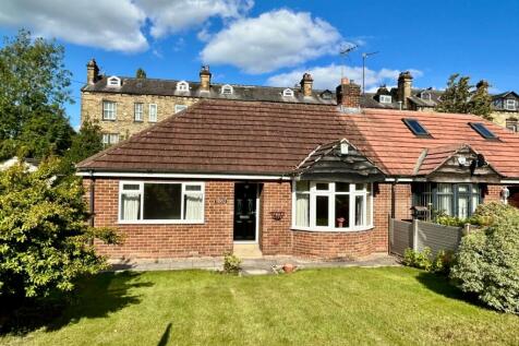 Bradford Road, Birstall, West... 2 bed bungalow for sale