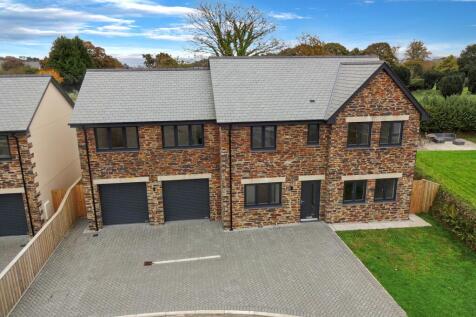 Tresmarrow Meadow, Launceston... 5 bed detached house for sale