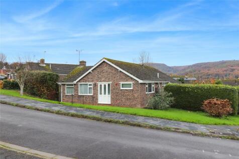 South Park, Minehead, Somerset, TA24 3 bed bungalow for sale