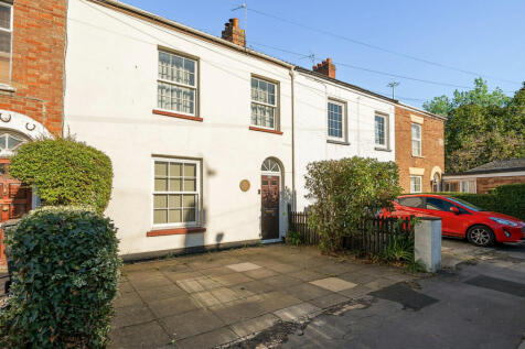 Alfred Street, Taunton, Somerset, TA1 3 bed terraced house for sale