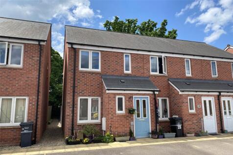 Nash Drive, Wellington, Somerset, TA21 2 bed end of terrace house for sale