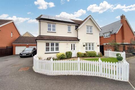 Pear Tree Way, Wellington, Somerset... 4 bed detached house for sale