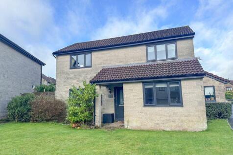 Shepton Mallet 4 bed detached house for sale