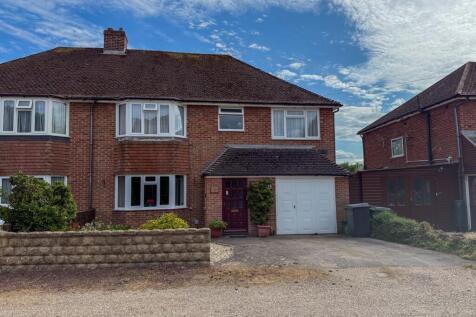 4 bedroom semi-detached house for sale