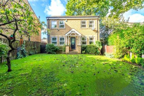Red Vale, Gomersal, West Yorkshire, BD19 4 bed detached house for sale