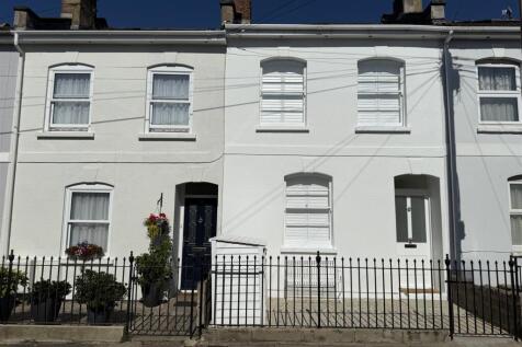 2 bedroom house for sale