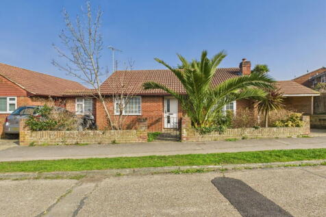 Manor Way, Lancing, BN15 0QU 3 bed detached bungalow for sale