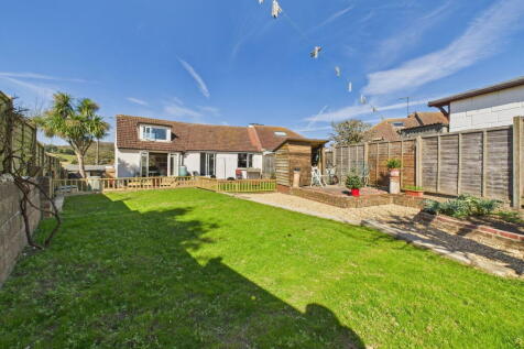 Sedbury Road, North Sompting, BN15 0LL 3 bed semi