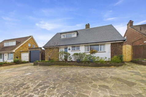 Beach Green, Shoreham by Sea 3 bed detached house for sale